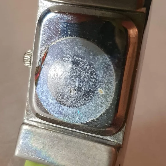 🦋10/$20🦋 Cannes Silver/Green Women's Cuff Watch - Picture 4 of 4